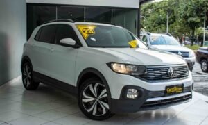 VOLKSWAGEN T-CROSS 1.0 200 TSI TOTAL FLEX AUTOMÁTICO