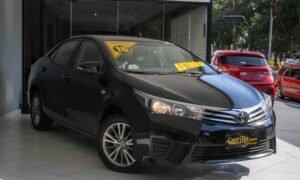 TOYOTA COROLLA 1.8 GLI 16V FLEX 4P AUTOMÁTICO