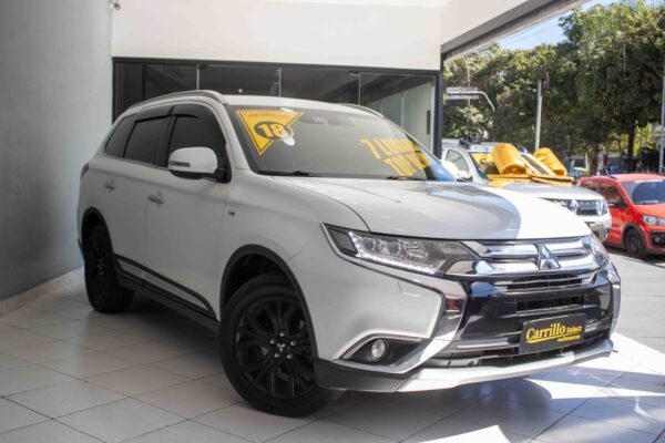 MITSUBISHI OUTLANDER  3.0 GT 4X4 V6 24V GASOLINA 4P AUTOMÁTICO