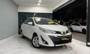TOYOTA YARIS  1.5 16V FLEX SEDAN XL PLUS TECH MULTIDRIVE