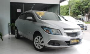 CHEVROLET ONIX 1.4 MPFI LT 8V FLEX 4P MANUAL