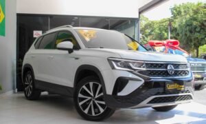VOLKSWAGEN   TAOS  1.4 250 TSI TOTAL FLEX HIGHLINE AUTOMÁTICO