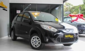 FORD FIESTA 1.0 ROCAM HATCH 8V FLEX 4P MANUAL